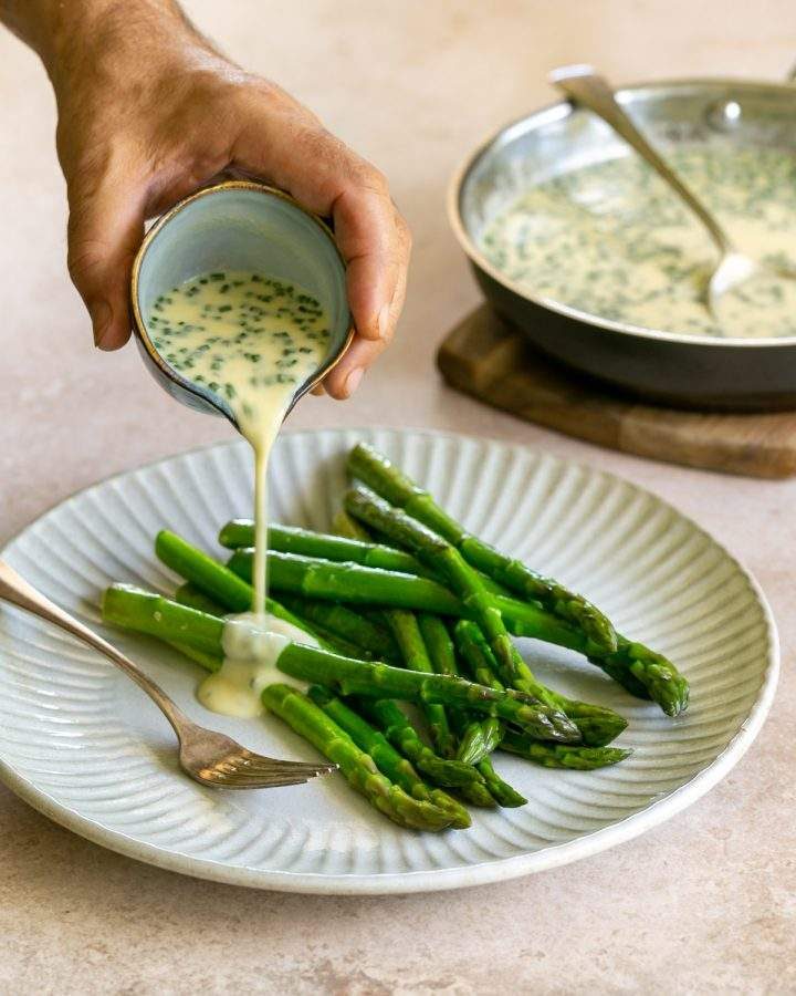 White Wine Butter Sauce (beurre blanc) - Between2Kitchens