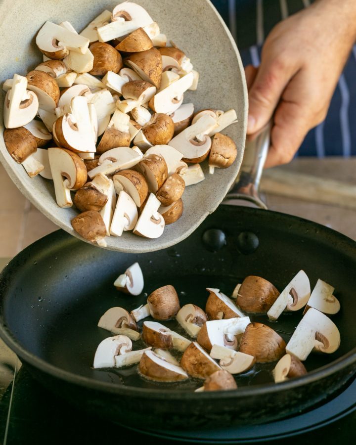 how-to-perfectly-roast-chestnut-mushrooms-between2kitchens